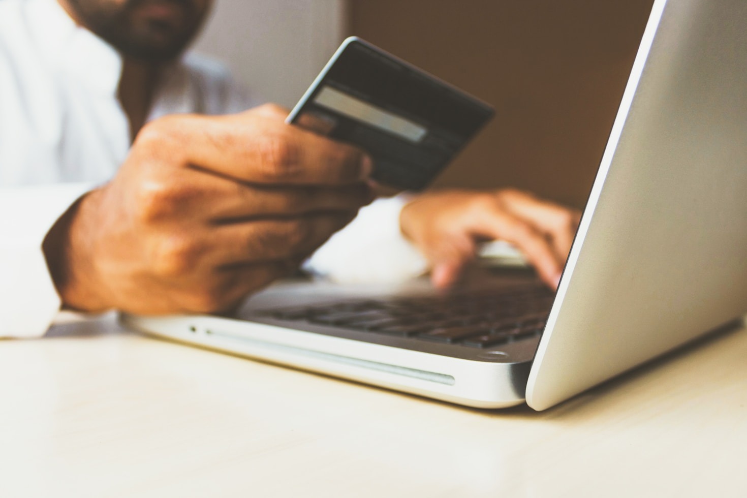 Common Financial Mistakes Every Young Adult Makes